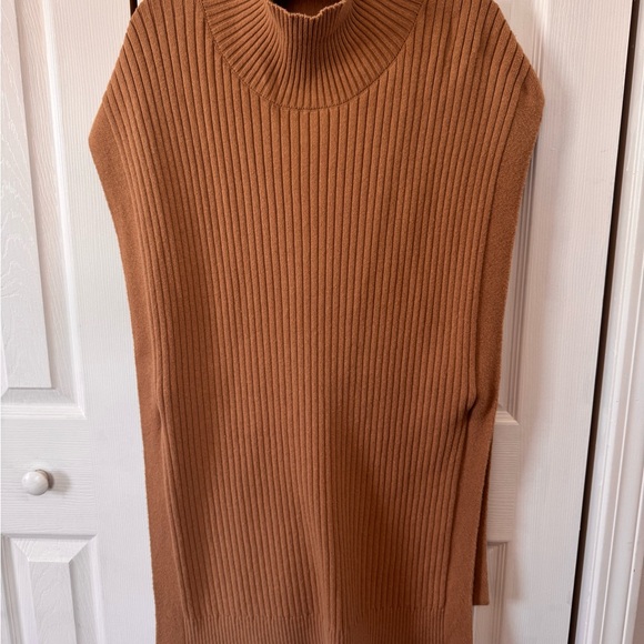 Banana Republic Factory Tan pullover poncho style mock neck sweater size small - Picture 14 of 15